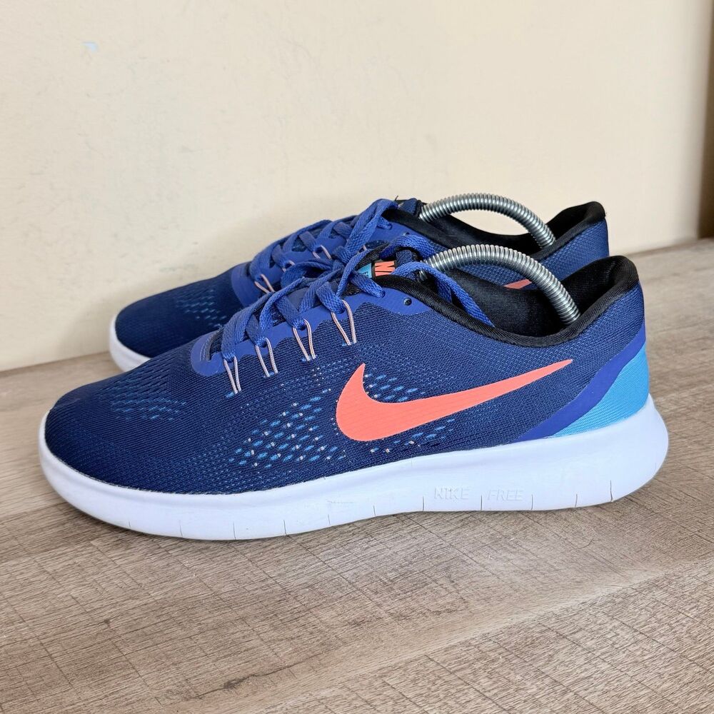 blue Nike Free RN running shoes men’s size 10